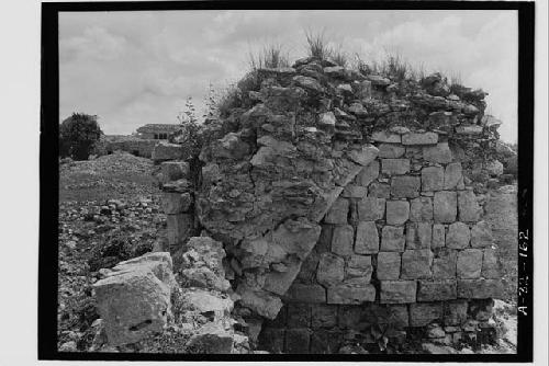 Section of front wall and vault of East Wing, Str.11