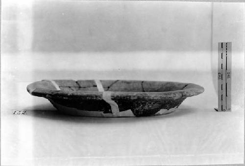 Small vessel - by Bunir. Burial E10. C.I.W. Pub. 477, Pl. 80c