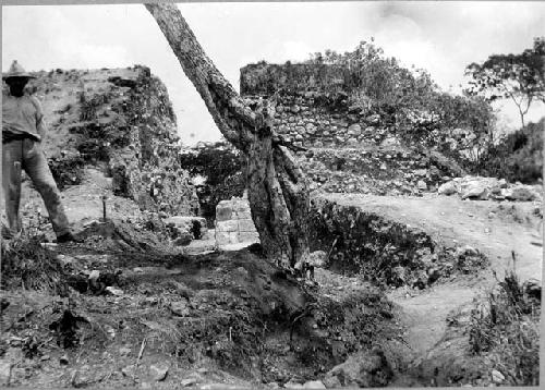 Mound 2 - Trench E, progress