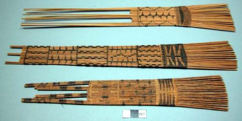 Combs of wooden strips