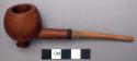 Carved wooden pipe with stem, length: 13.3 cm.