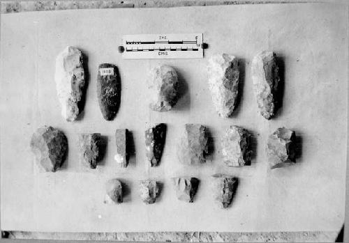 Flints from House Mounds