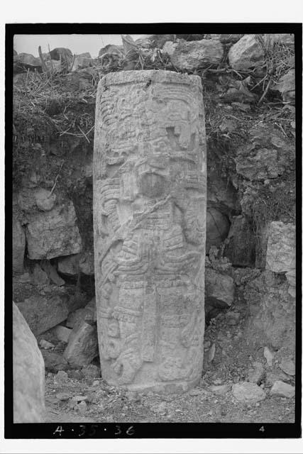 W. column, front. / Str. 4B1