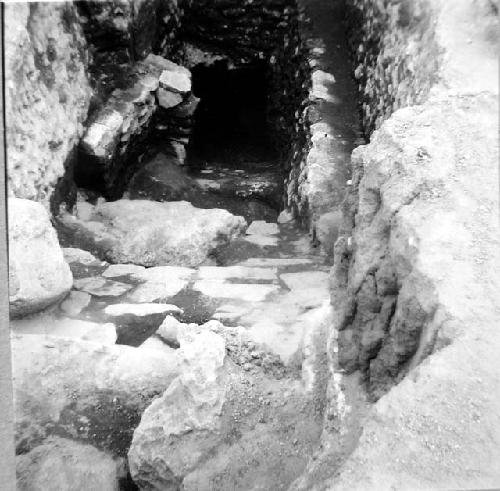 Ramp, Tomb I and passageway to Tomb 3