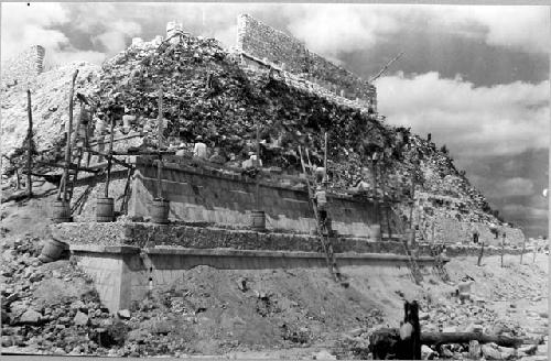 T. of Wars. Repairing N. side of pyramid.