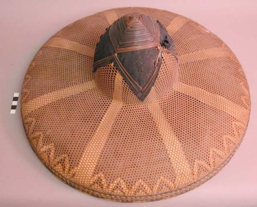 Large bamboo rain hat (black cloth in diamond design on crown)