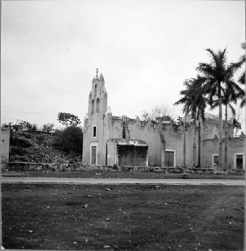 Church & mound to north of it - from south