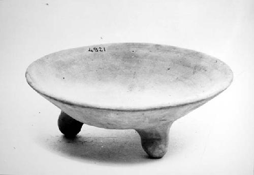 Tripod bowl. Diameter, 17.9 cm. cm. greatest diameter Peabody Museum, Harvard, a