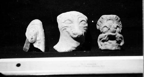 Junuta figurine heads