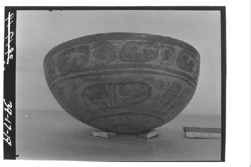 Polychrome bowl form tomb 1-39.