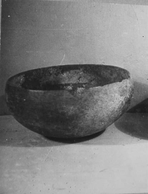 Ceramic bowl