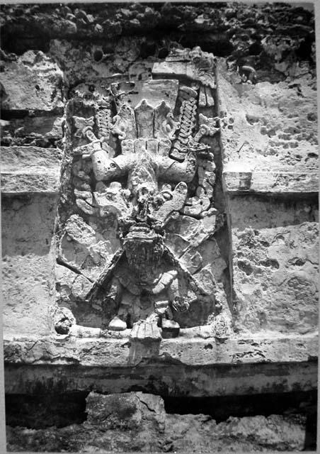 Stucco fig. of the Diving God, Str. 25.