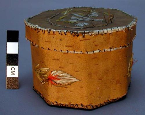 Decorated bark box