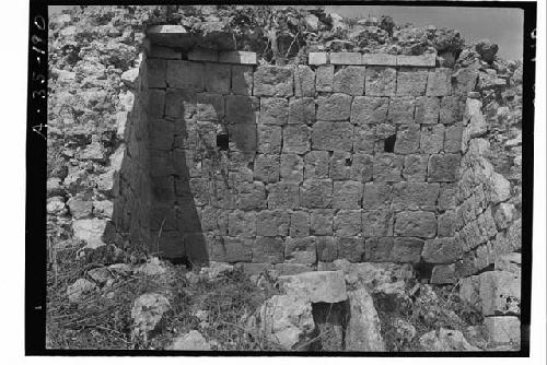 Face of east vault, Structure 2C6 (Casa 1); Room 19