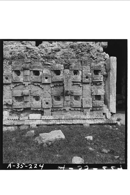 Detail of masks. Structure 2C6 (Casa 1); West facade; Room 7