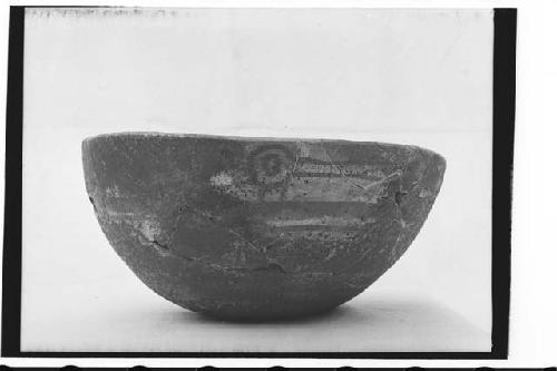Red on cream ware bowl (R-112) from Urn Burial.