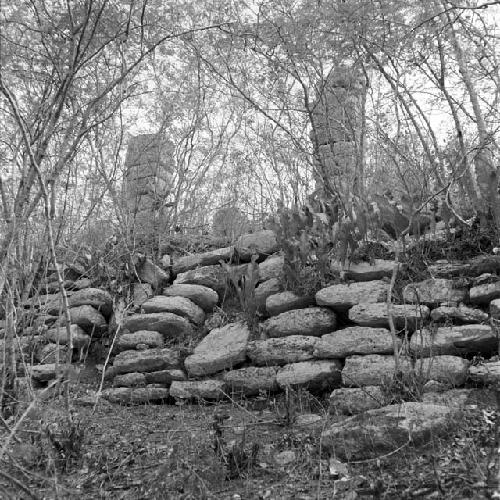 Substructure and columns at Ake