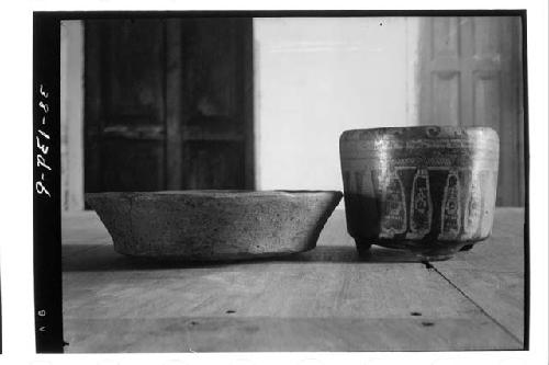 Two vessels from tomb 3-38, Group 5.