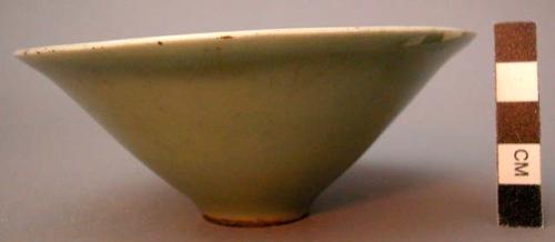 Shallow dish, green glaze