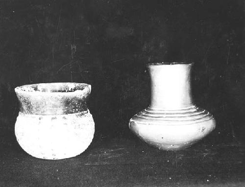 2 pottery vessels