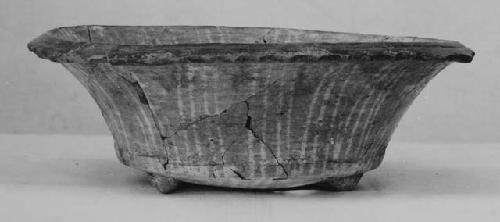 Usultan, red-rimmed bowl, interior; for. side view see 49-1-45. b, c: int. and e