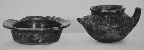 Spouted jar bowl - side views