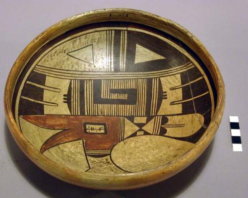 Ceramic bowl, polychrome interior, mended