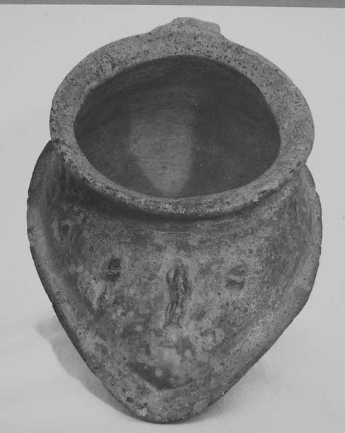 Shoe-shaped pot