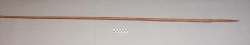 Spear, wood leaf-shape point