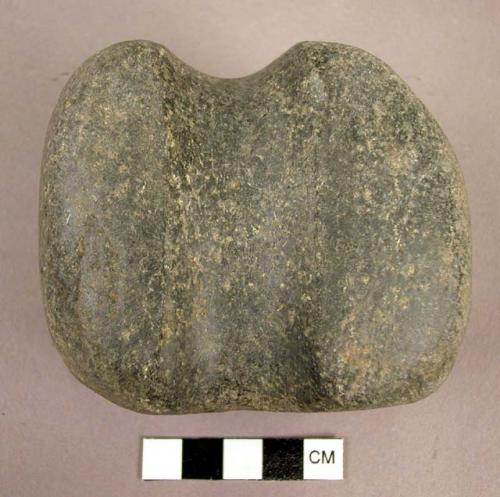 Grooved hammer stone