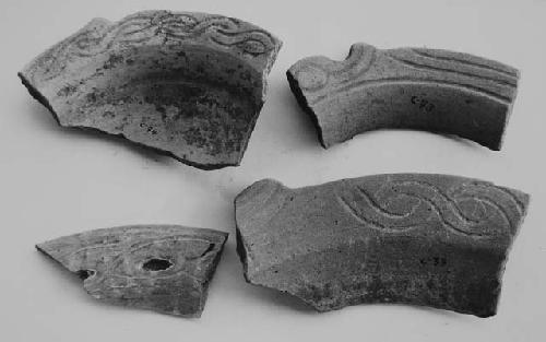 Usulutan wide-rimmed bowl sherds (4)