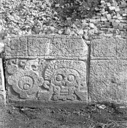 Cementerio at Uxmal