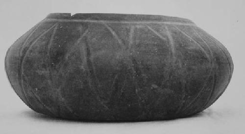 Streaky Gray-Brown ware vessel.  Las Charcas Phase.