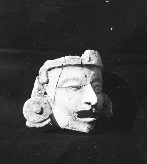 Large size effigy censer head (Young god?)