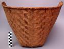 Twilled basketry cornucopia designed for the steaming of glutinous rice
