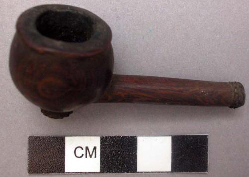 Wooden pipe bowl; no stem, length: 6 cm.