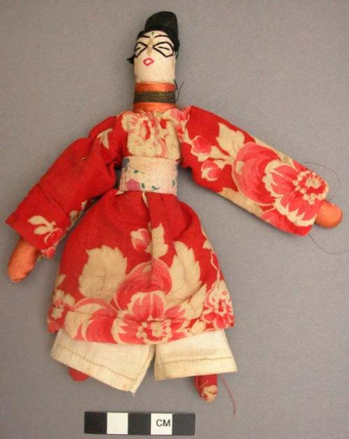 Doll made from bits of cloth by young women (orusak)