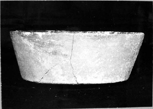 Straight flaring walled bowls, Moller Coll. (Mo. 76, 77, 78, 80).
