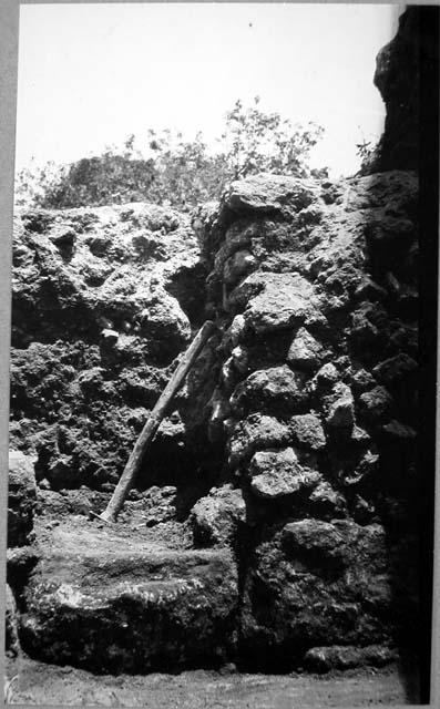 Mound 2 - Trench E - cross wall in head of trench