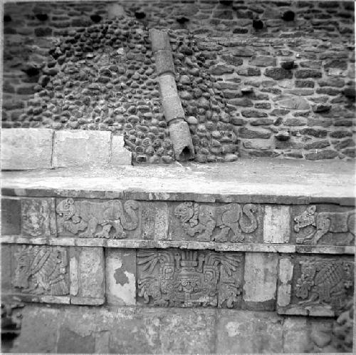 Main temple, East frieze