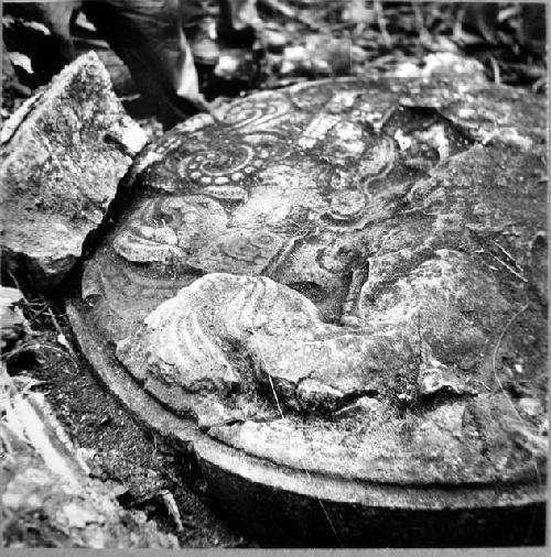 Sculptured Altar IX over which Stela 21 fell and broke