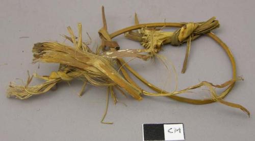 Fiber fragments, some knotted