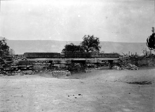 Arroyo Group? at Mitla