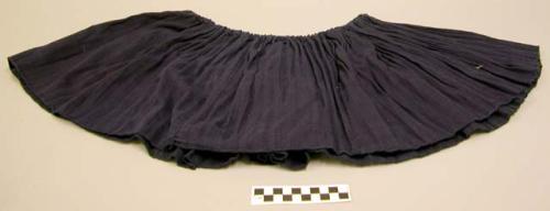 Skirt with drawstring waistband