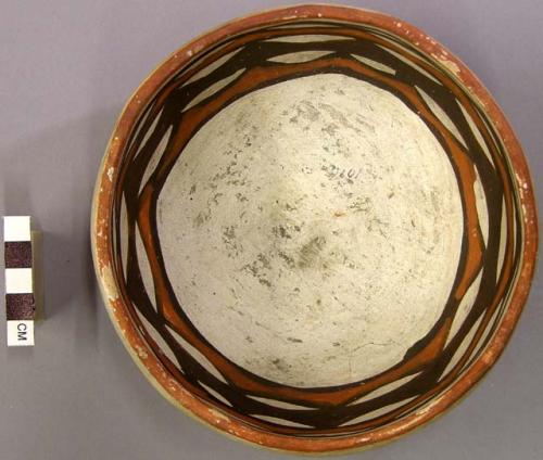 Bowl, polacca polychrome style c. int: curvilinear design; ext: slipped, no desi