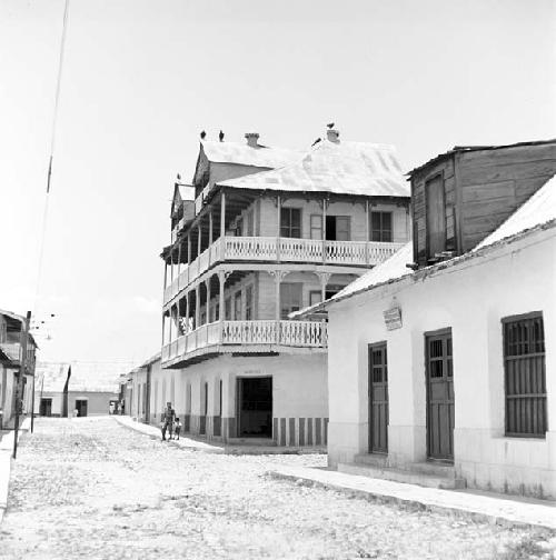 Cambranes Hotel in Flores