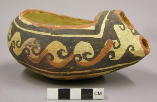 Eccentric vessel, Polacca polychrome style c