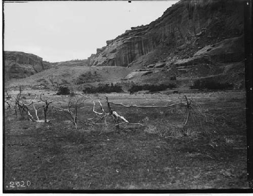 Navajo ranch junction of two canyons