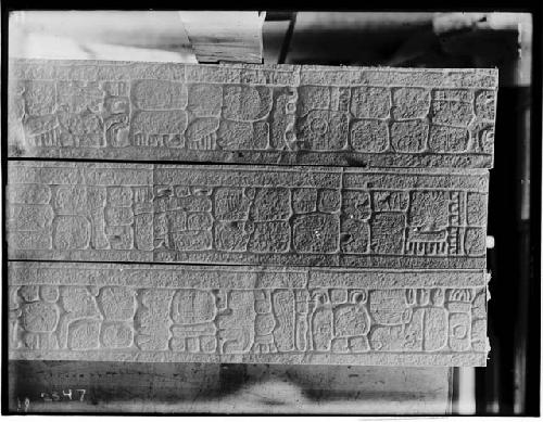 Engraving on stelae