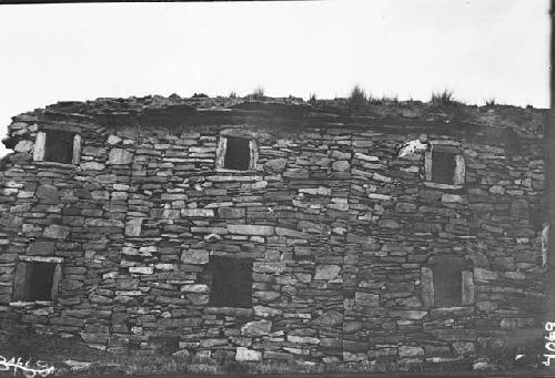 Oroya Burial Houses